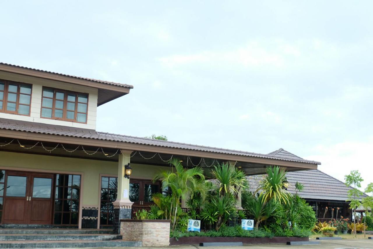 Northstar Hotel & Resort Ban Mae Kon Exterior foto