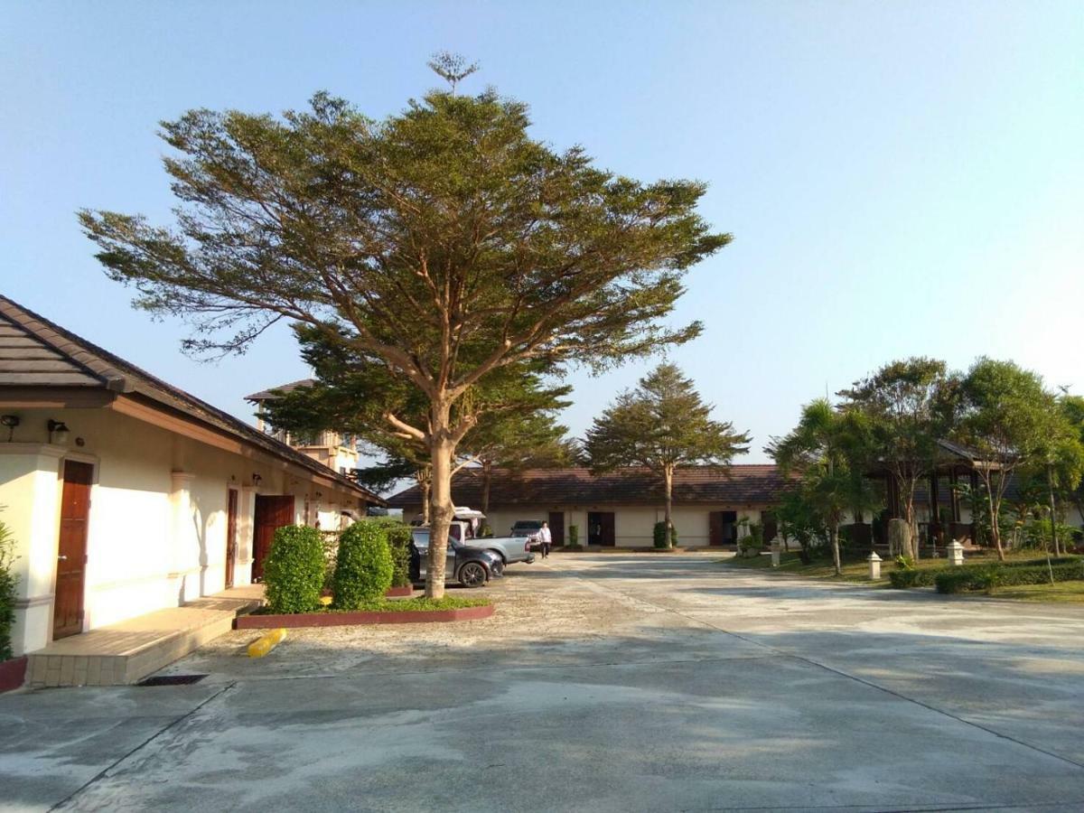 Northstar Hotel & Resort Ban Mae Kon Exterior foto
