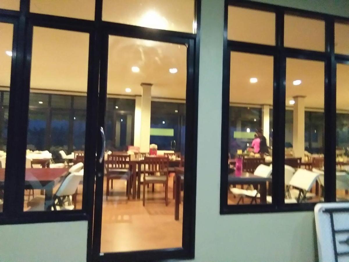 Northstar Hotel & Resort Ban Mae Kon Exterior foto